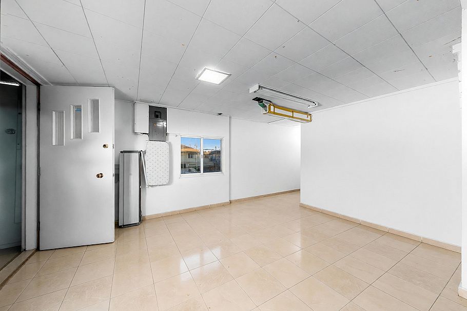 122 W 17th Avenue Vancouver, BC - 22