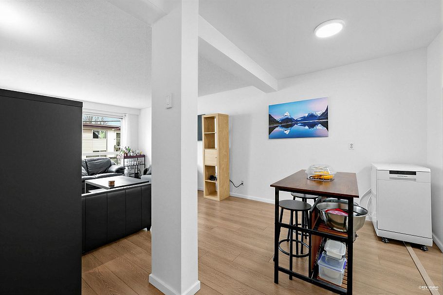 201 8680 Fremlin Street Vancouver, BC - 5