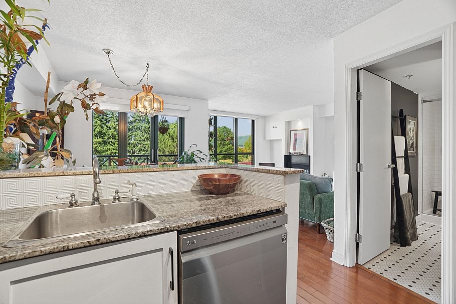 306 55 Alexander Street Vancouver, BC - 13