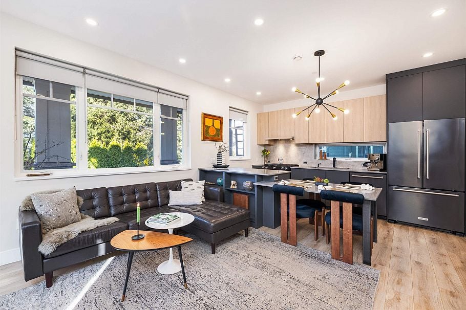 1506 E 11th Avenue Vancouver, BC - 7