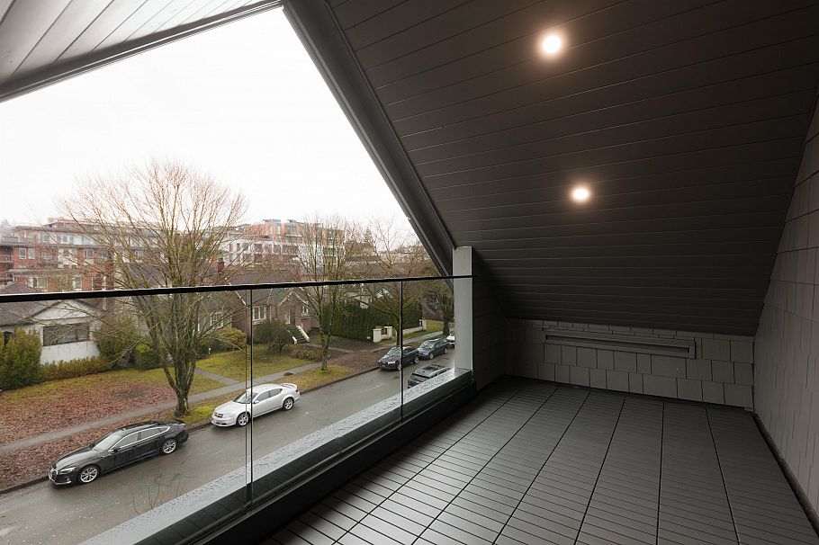 2 419 W 23rd Avenue Vancouver, BC - 33