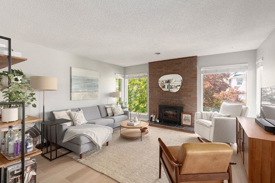 206 1260 W 10th Avenue Vancouver, BC - 1
