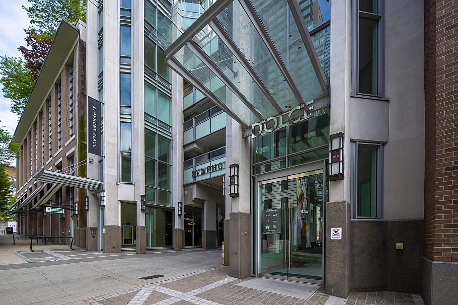2306 535 Smithe Street Vancouver, BC - 4