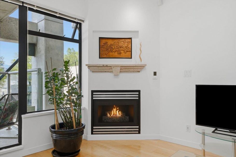 503 2228 Marstrand Avenue Vancouver, BC - 5