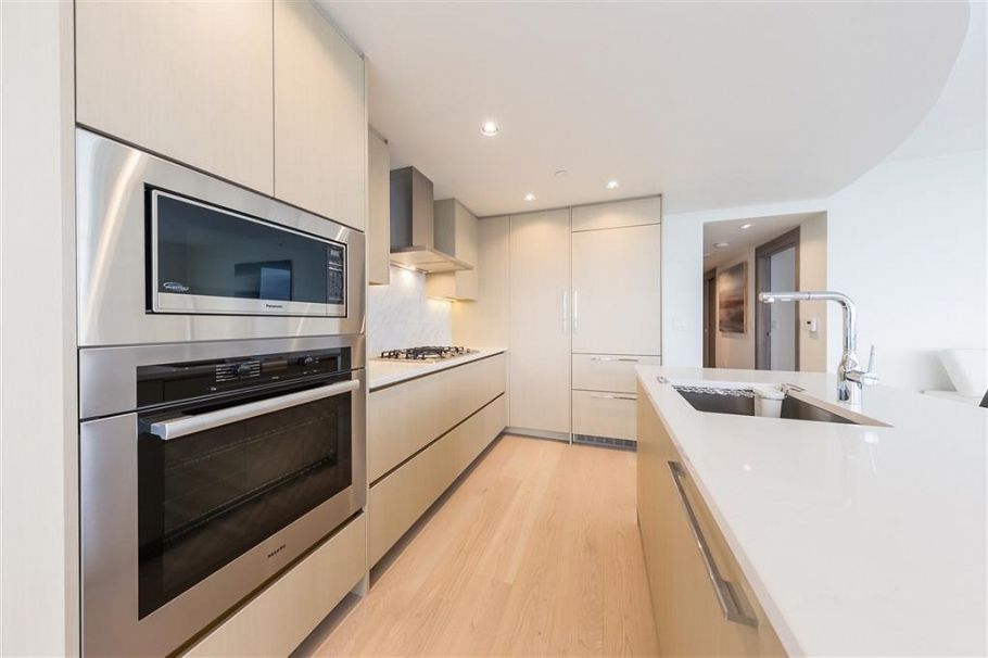 2417 89 Nelson Street Vancouver, BC - 6