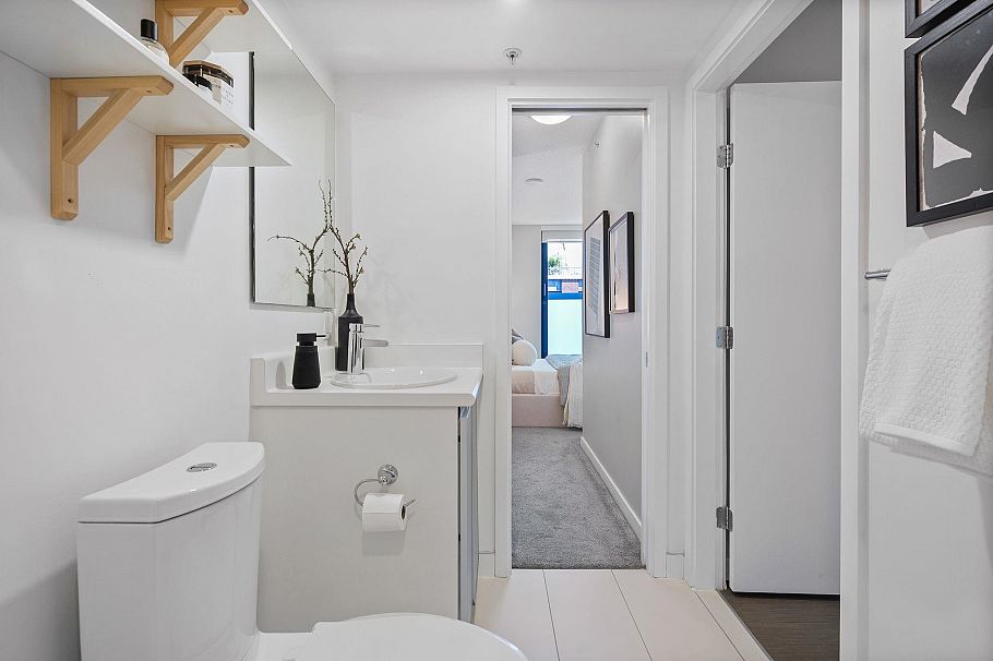 810 66 W Cordova Street Vancouver, BC - 14