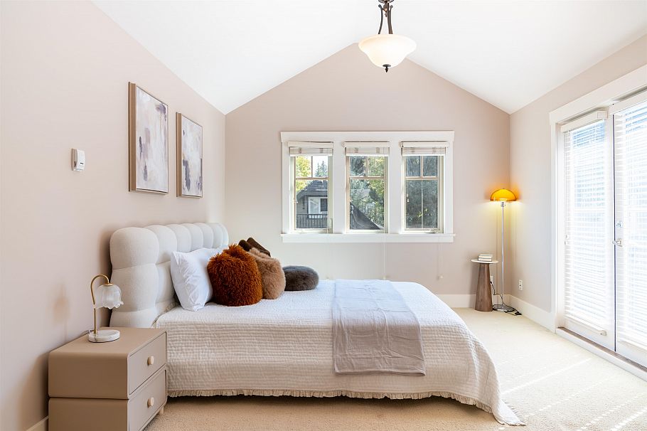 208 W 13th Avenue Vancouver, BC - 7