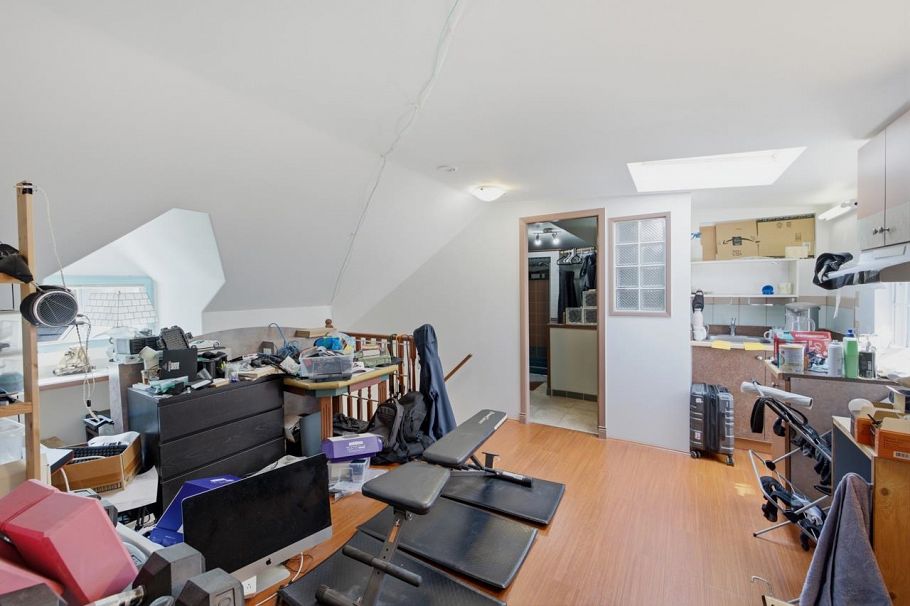 55 W King Edward Avenue Vancouver, BC - 18