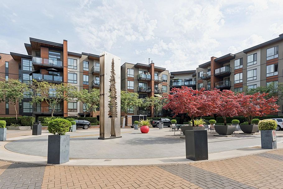 312 733 W 3rd Street North Vancouver, BC - 21
