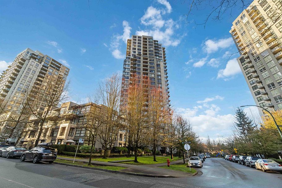 805 5380 Oben Street Vancouver, BC - 1