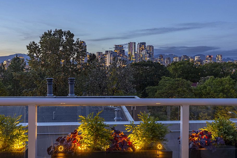 2218 Spruce Street Vancouver, BC - 30