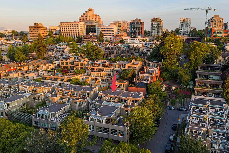 2218 Spruce Street Vancouver, BC - 35