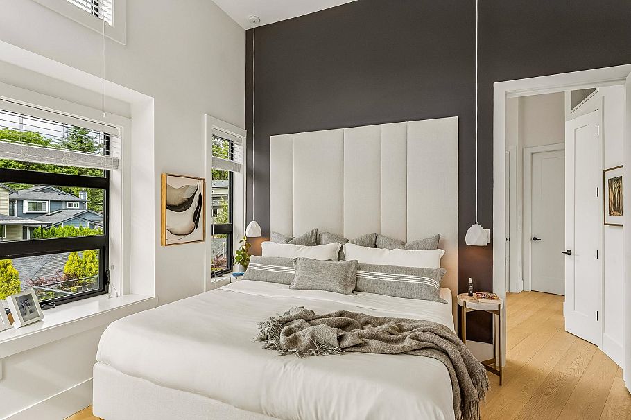 2107 N Grandview Highway Vancouver, BC - 22