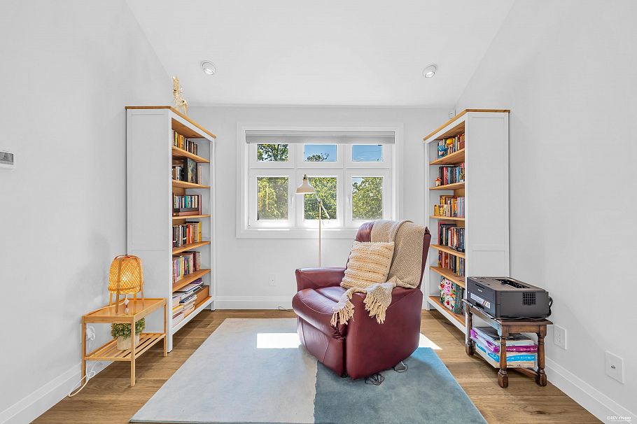 3491 W 40th Avenue Vancouver, BC - 19