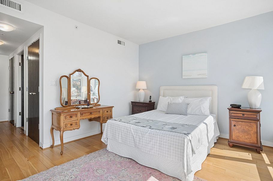 405 1455 Howe Street Vancouver, BC - 18