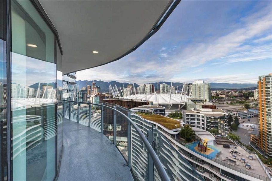 2417 89 Nelson Street Vancouver, BC - 26