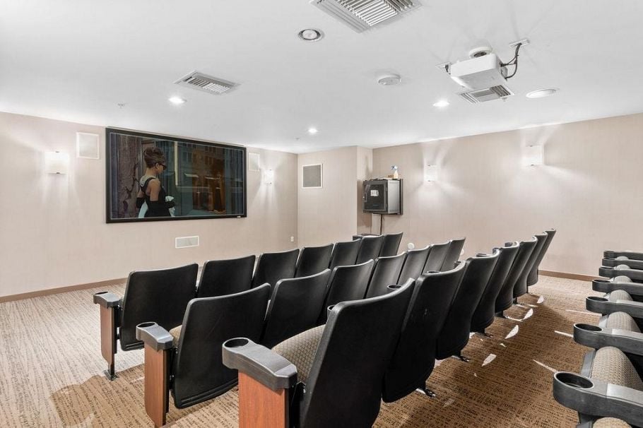 801 980 Cooperage Way Vancouver, BC - 40