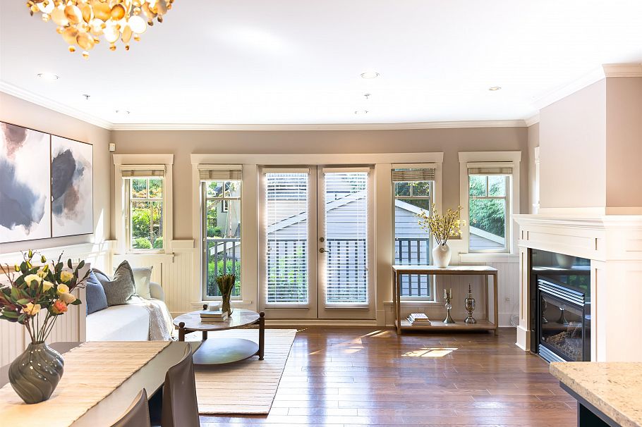 208 W 13th Avenue Vancouver, BC - 3