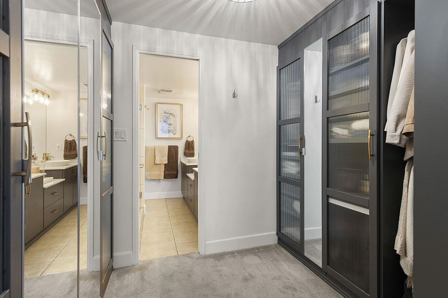 2218 Spruce Street Vancouver, BC - 22