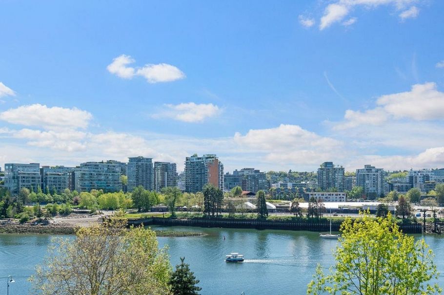 801 980 Cooperage Way Vancouver, BC - 2