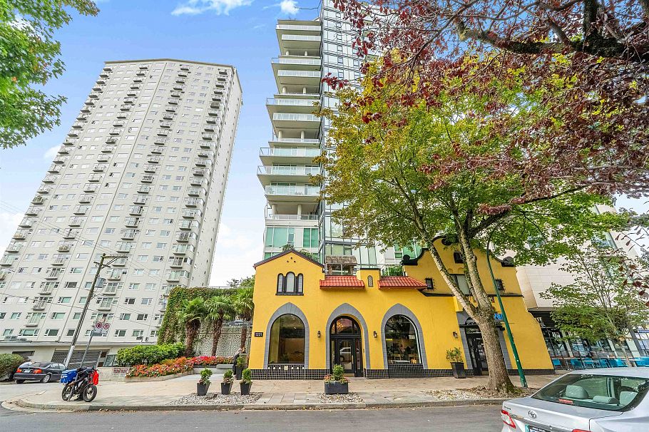 905 1221 Bidwell Street Vancouver, BC - 30