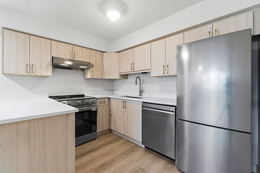 305 2928 Commercial Drive Vancouver, BC - 6