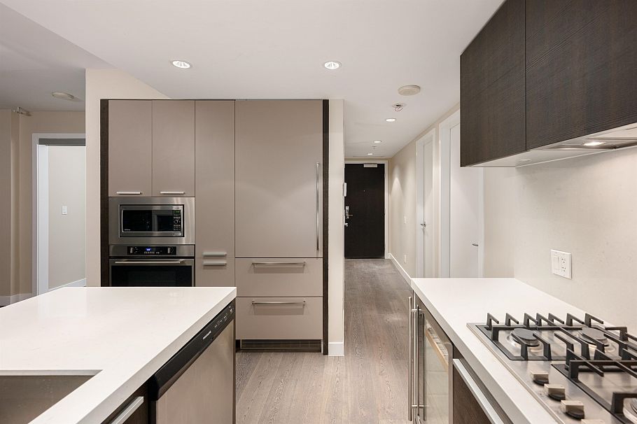 2701 1351 Continental Street Vancouver, BC - 5