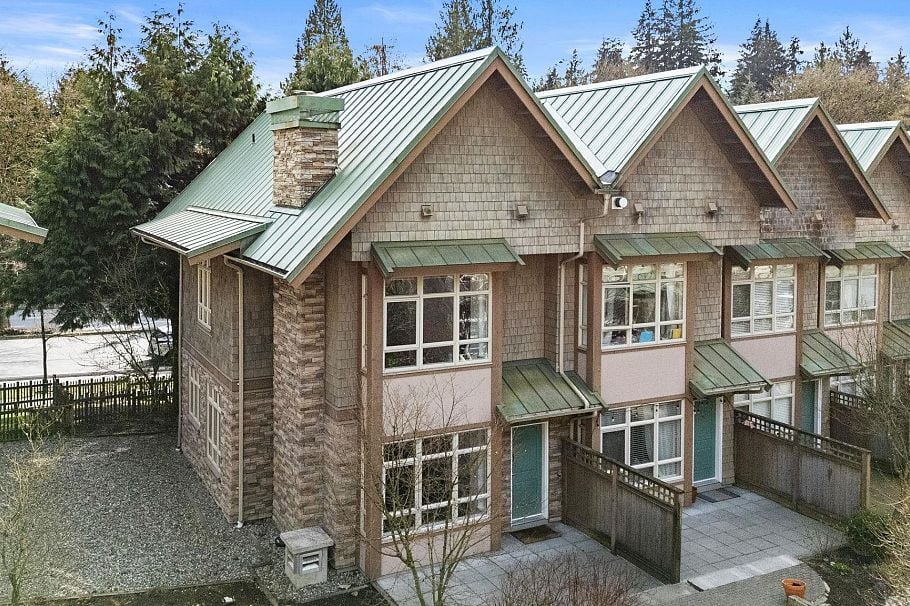3318 Mt Seymour Parkway North Vancouver, BC - 1
