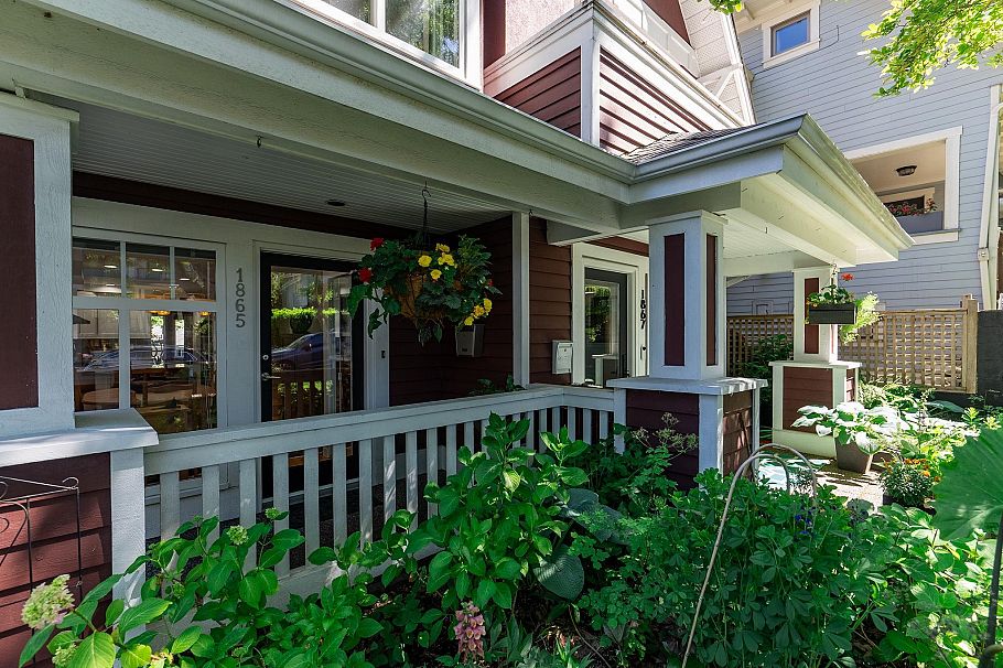 1865 E 7th Avenue Vancouver, BC - 33