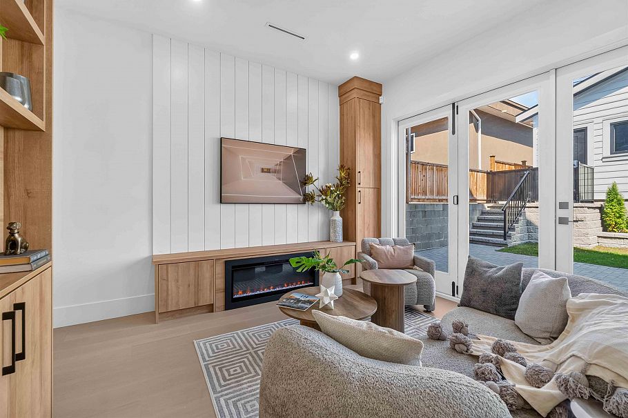 2 3271 E Georgia Street Vancouver, BC - 7