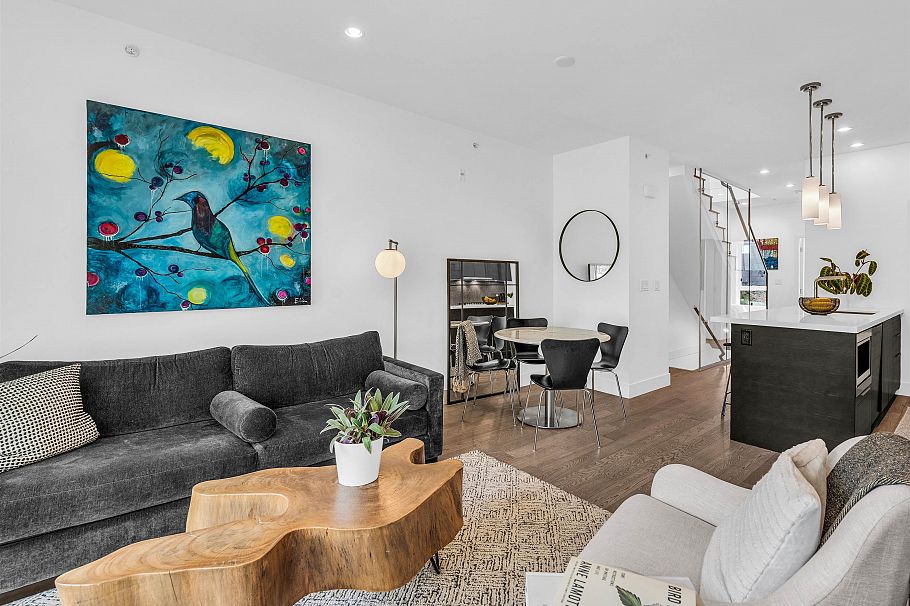 627 Victoria Drive Vancouver, BC - 5