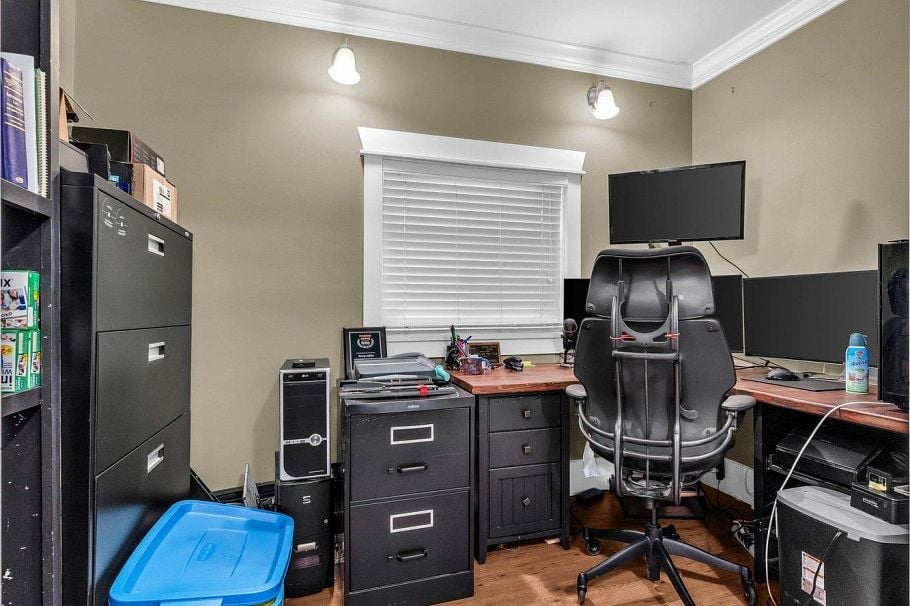 822 E 22nd Avenue Vancouver, BC - 4