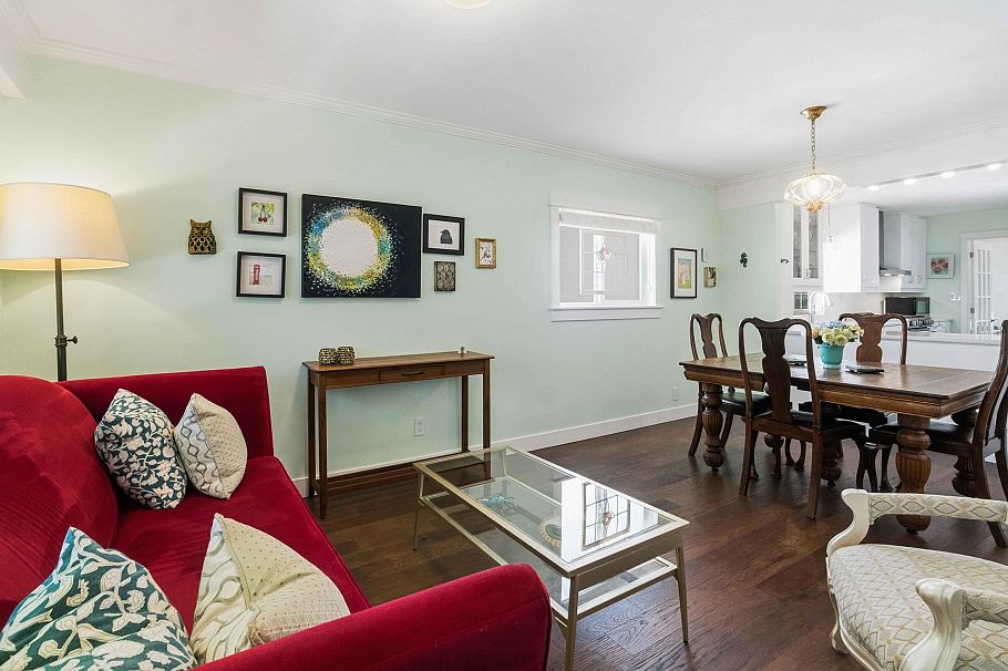 4322 Welwyn Street Vancouver, BC - 5