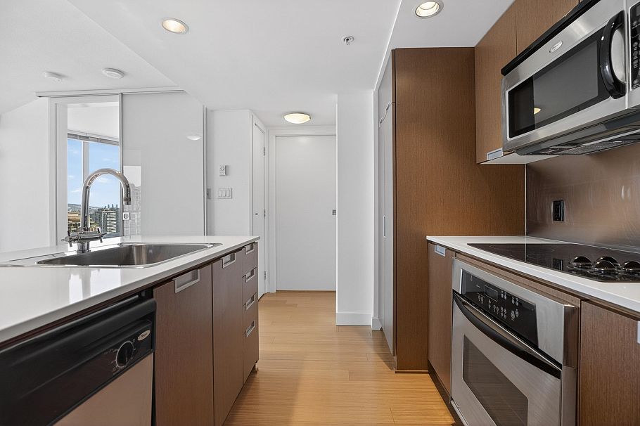 2706 1255 Seymour Street Vancouver, BC - 12