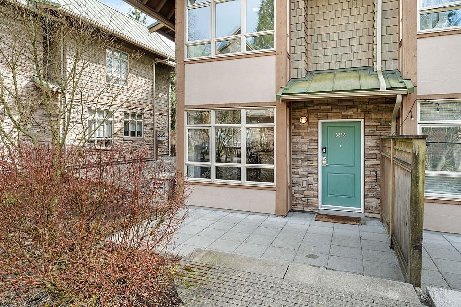 3318 Mt Seymour Parkway North Vancouver, BC - 3