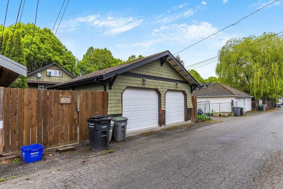 822 E 22nd Avenue Vancouver, BC - 20