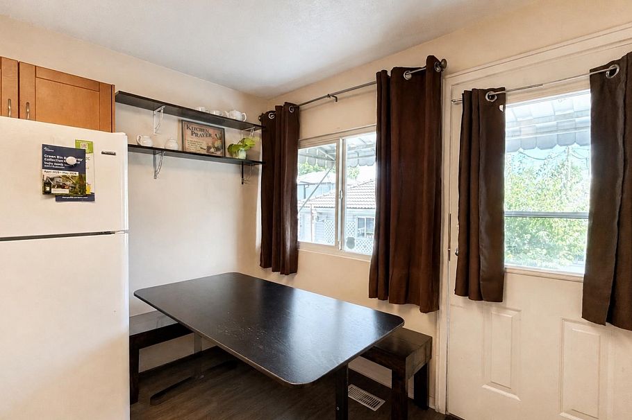 4458 Skeena Street Vancouver, BC - 21