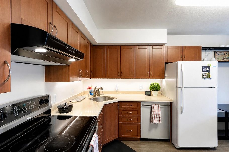 4458 Skeena Street Vancouver, BC - 18