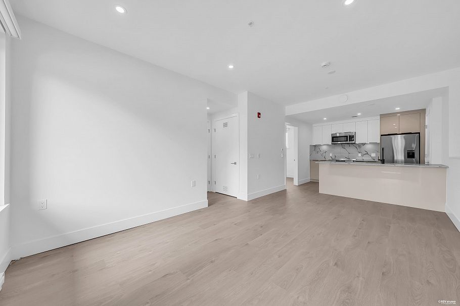 315 2250 E 1st Avenue Vancouver, BC - 10