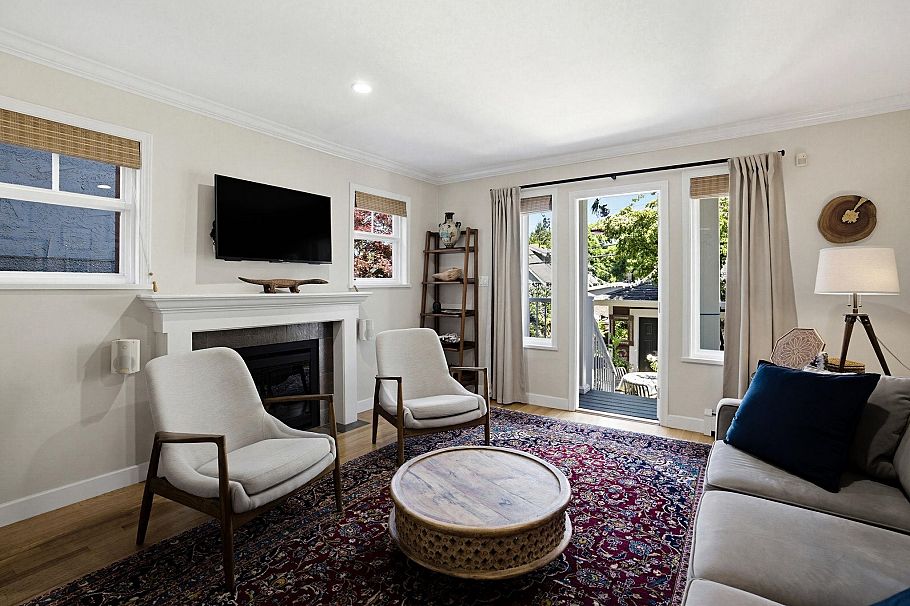 1865 E 7th Avenue Vancouver, BC - 11