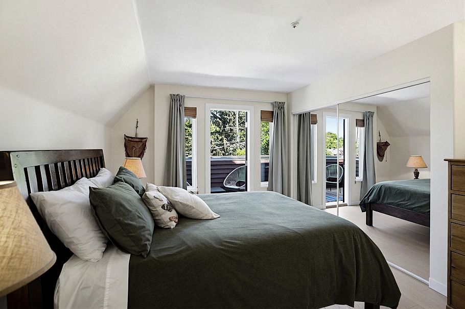 1865 E 7th Avenue Vancouver, BC - 23