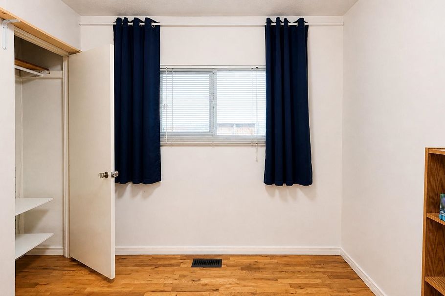 4458 Skeena Street Vancouver, BC - 14