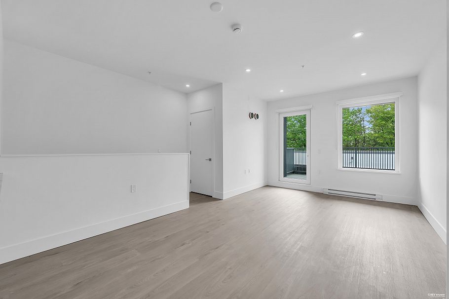 315 2250 E 1st Avenue Vancouver, BC - 12