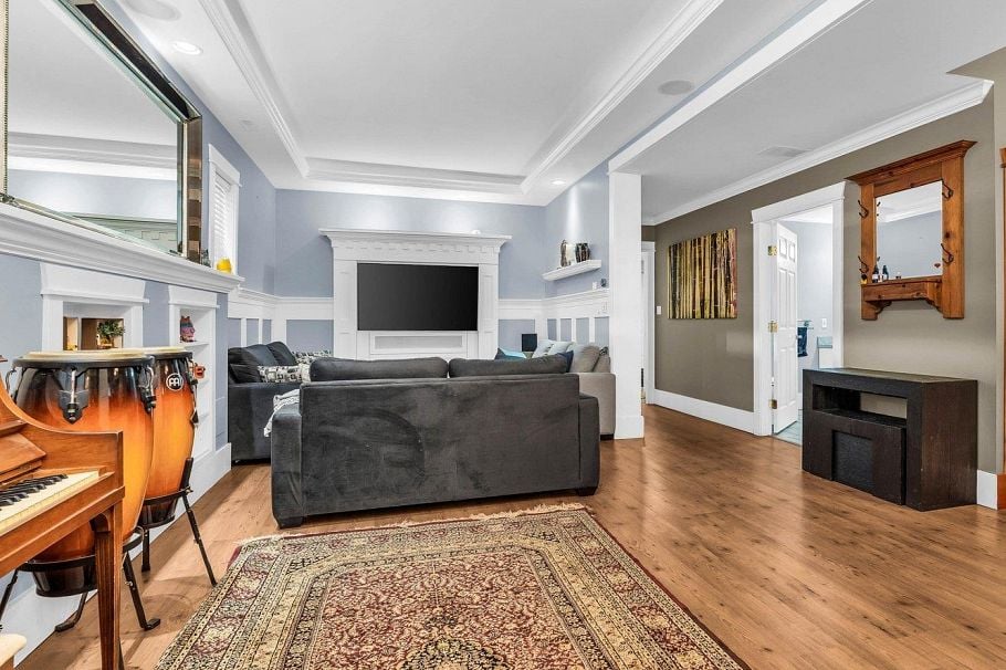 822 E 22nd Avenue Vancouver, BC - 3