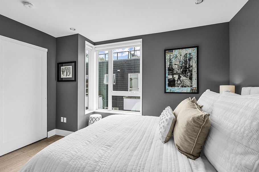 627 Victoria Drive Vancouver, BC - 20