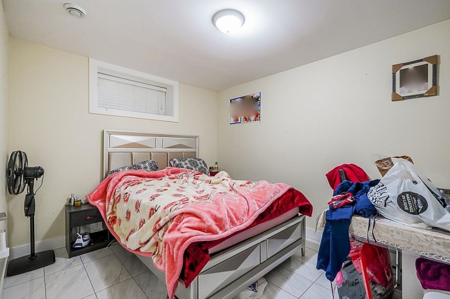 1838 E 49th Avenue Vancouver, BC - 33