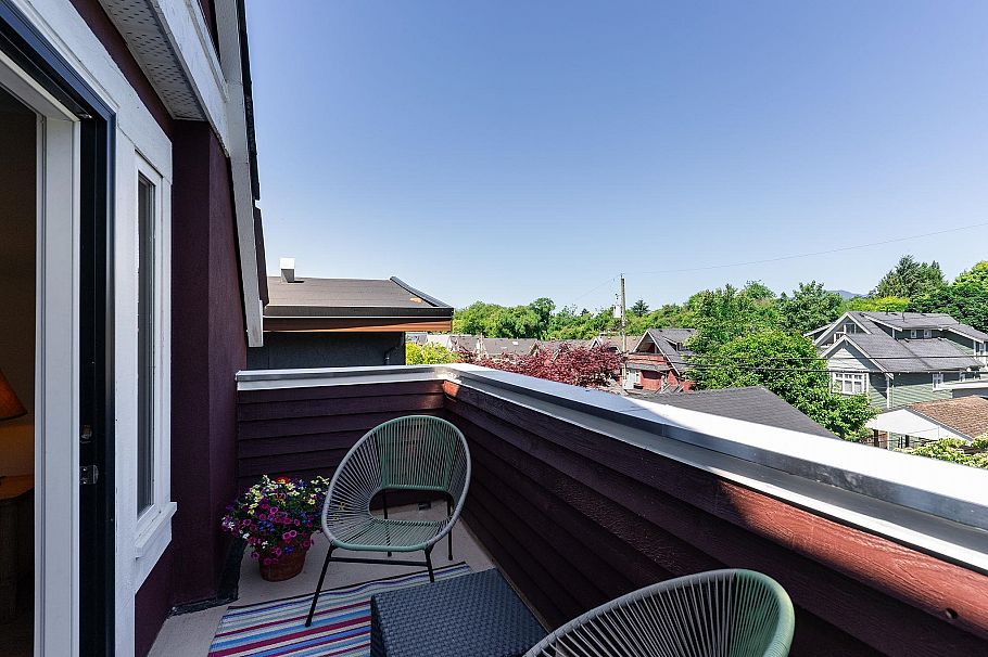 1865 E 7th Avenue Vancouver, BC - 20