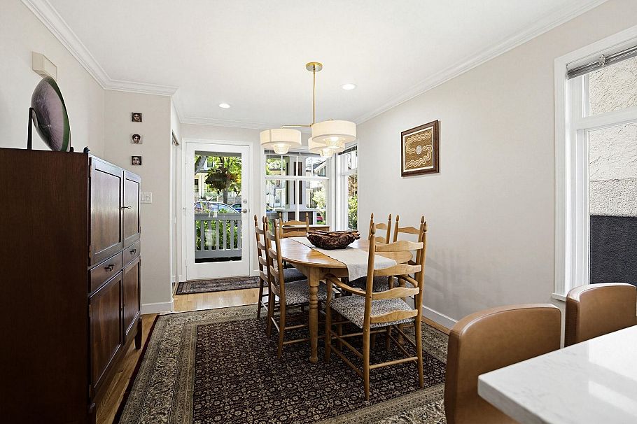 1865 E 7th Avenue Vancouver, BC - 14