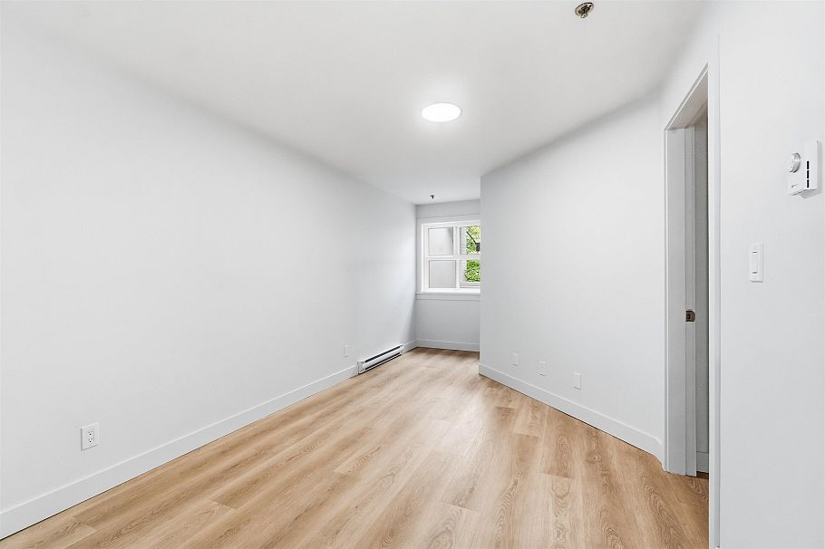 305 2928 Commercial Drive Vancouver, BC - 31