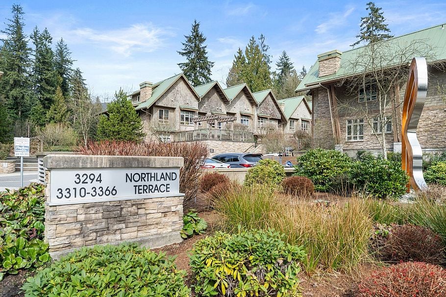 3318 Mt Seymour Parkway North Vancouver, BC - 32